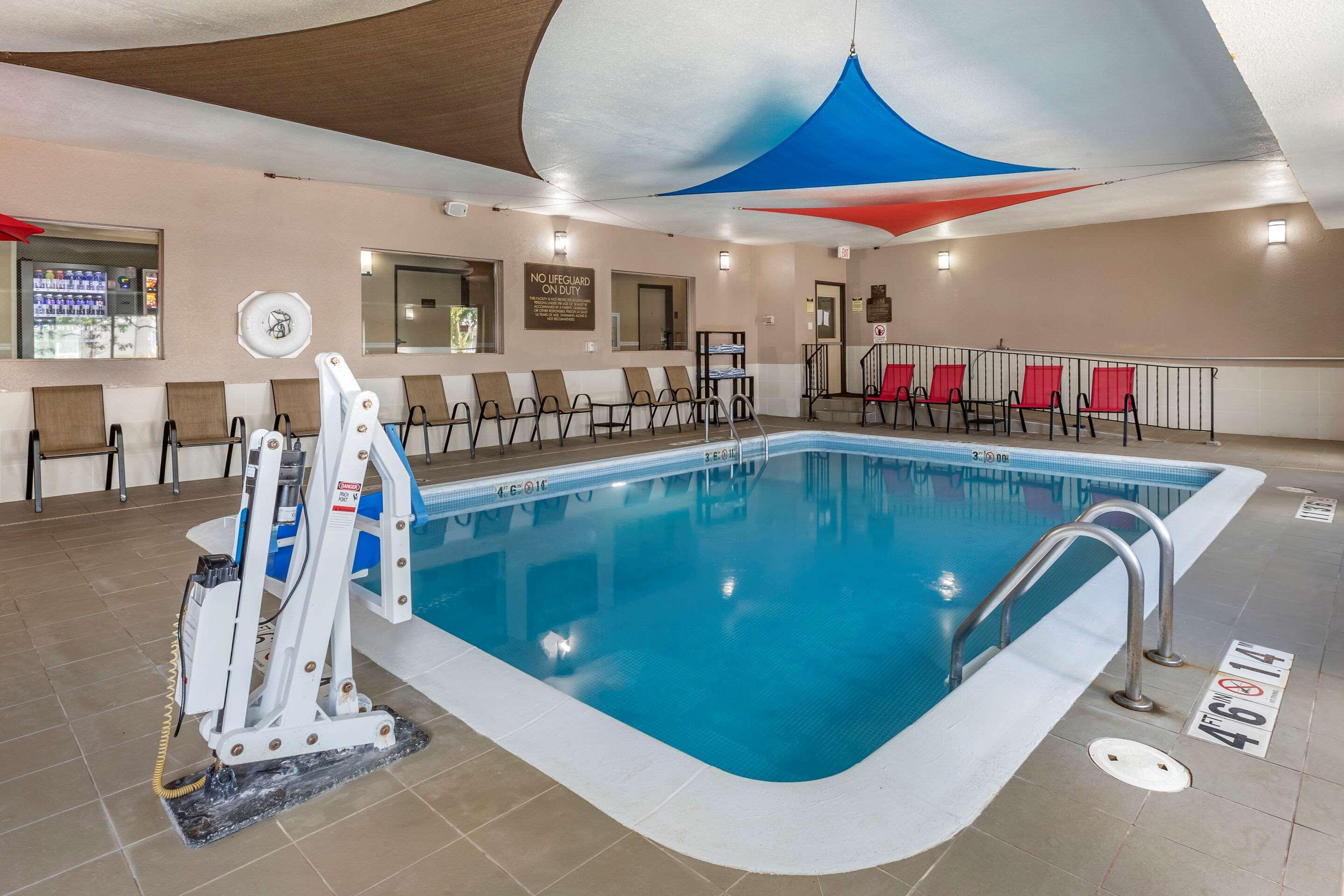 Comfort Inn Moline - Quad Cities Ngoại thất bức ảnh
